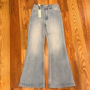 NWT Rolla’s Women's Sky Blue Flare Leg Jeans